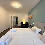 Apartmenthaus Zentrum Daire *