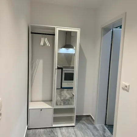Apartmenthaus Zentrum * 도벨른