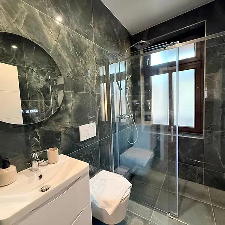 Apartmenthaus Zentrum Apartman *