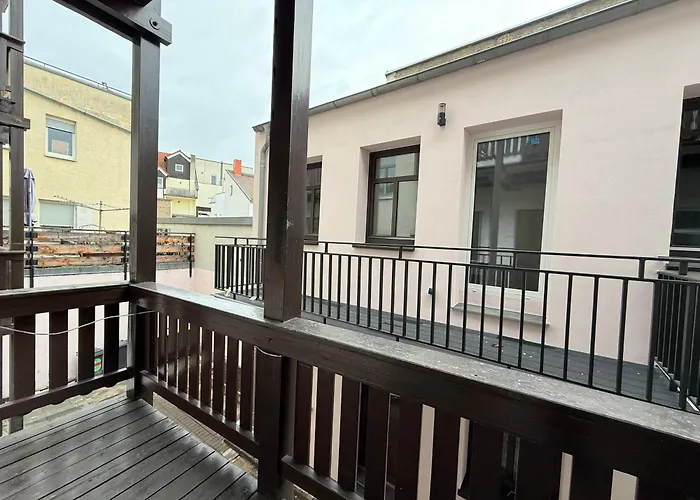 شقة Apartmenthaus Zentrum *