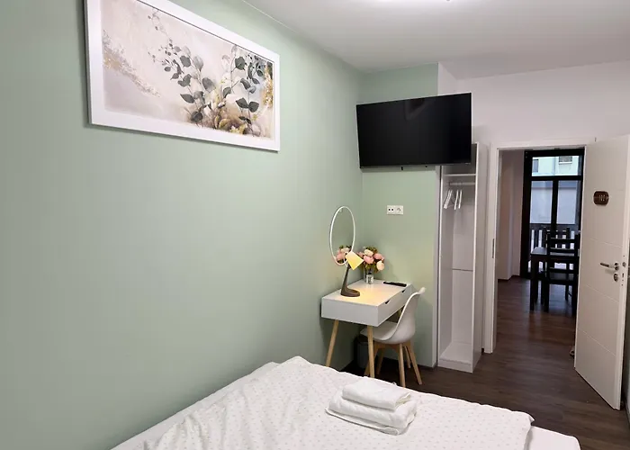 Apartmenthaus Zentrum Apartman *